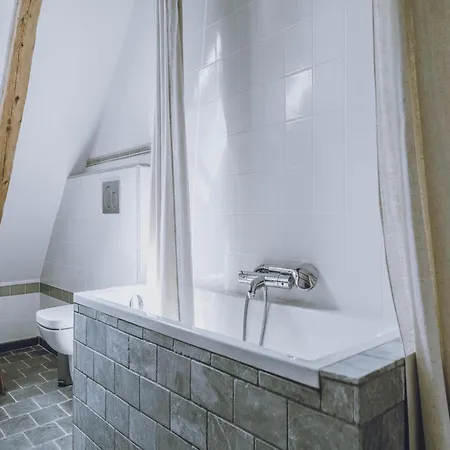 Dom wakacyjny Riverside Flat For Two Guests *