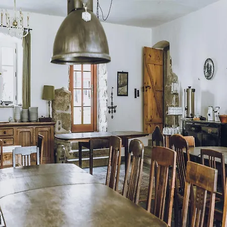 Semesterbostad Riverside Flat For Two Guests *