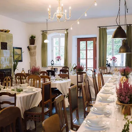 Riverside Flat For Two Guests Semesterbostad *